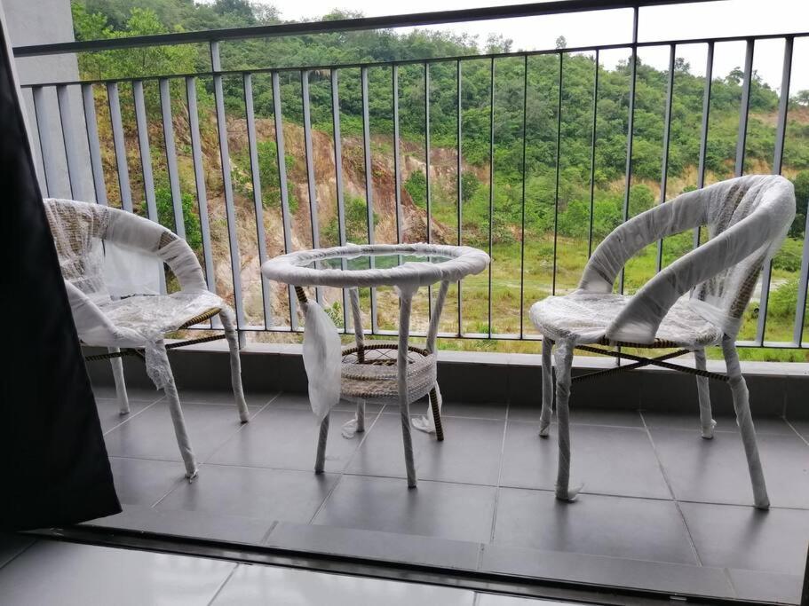 H&H Lovely Homestay In Nilai Eksteriør bilde
